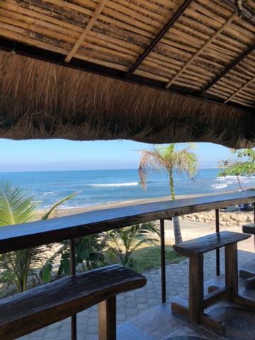 Em Royalle & Hotel San Juan (La Union)