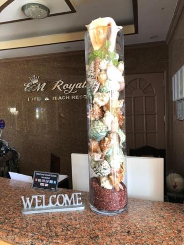 Em Royalle & Hotel 4*
