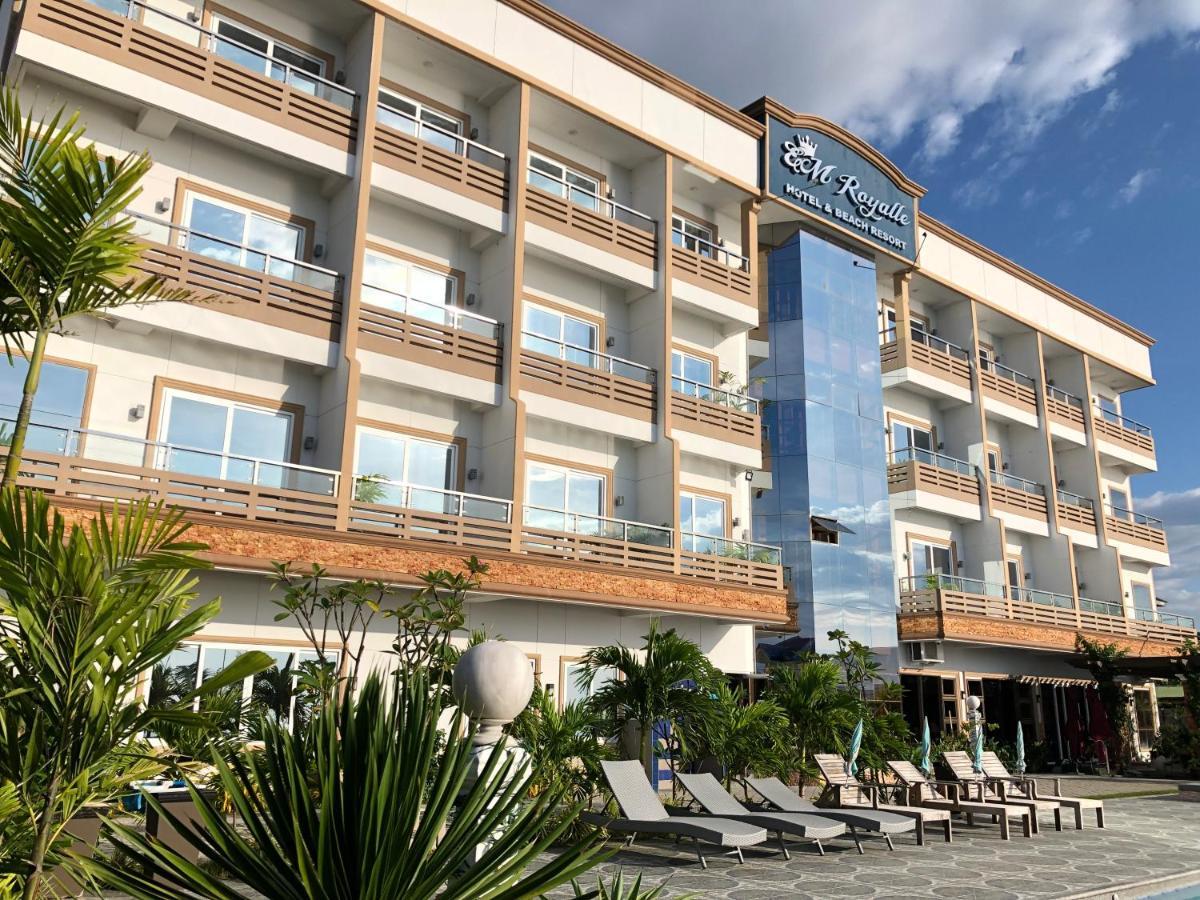 Em Royalle & 4* San Juan (La Union)
